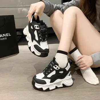 Ayakkabı Kadın İlkbahar Sonbahar Yeni Lace Up Kama Platformu Sneakers 2023 kaymaz Açık Moda Yastık Rahat Koşu Zapatos