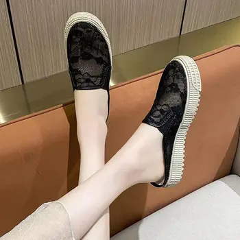 Sandalet Yeni Kore Versiyonu Kalın Taban Kama Baotou Yarım Sürükle kadın Beyaz Kama Ayakkabı Platformu Şık Rahat Basit
